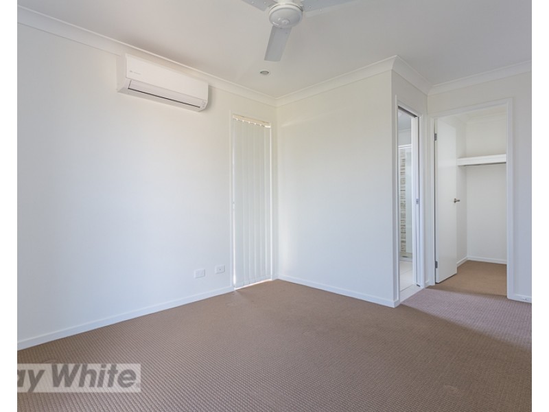 28 Rowe Crescent, Thornlands QLD 4164