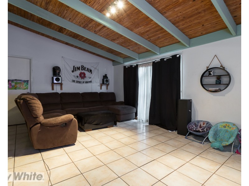 116 Dart Street, Redland Bay QLD 4165