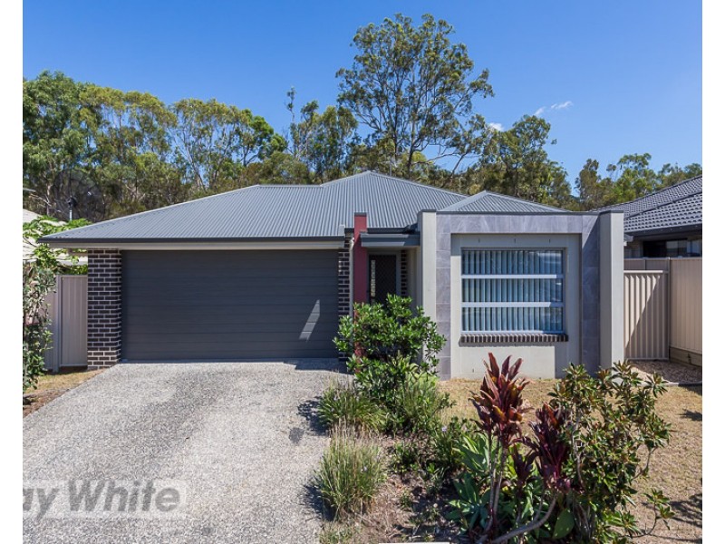 48 Lancaster Circuit, Redland Bay QLD 4165