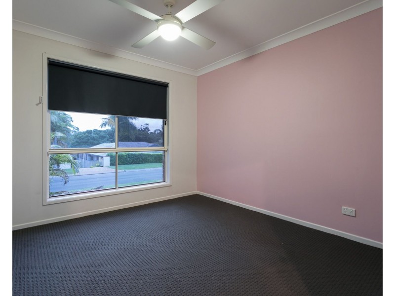 10 Westburn Court, Redland Bay QLD 4165