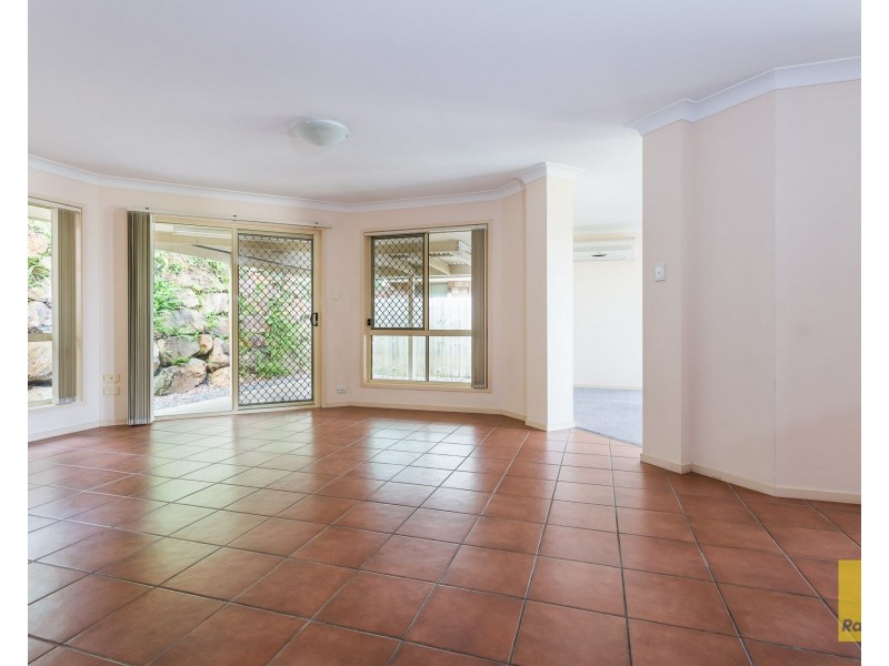 28 Farzana Place, Underwood QLD 4119