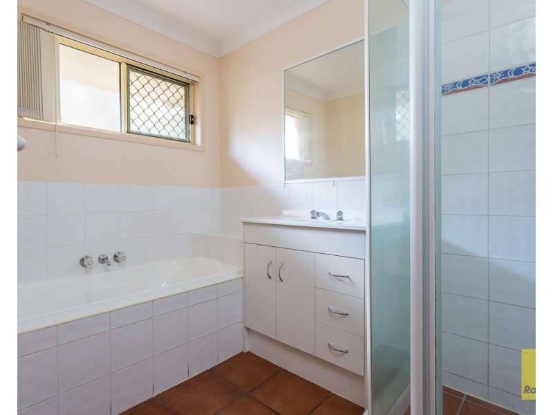28 Farzana Place, Underwood QLD 4119