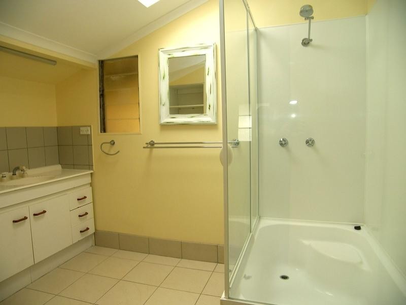 294 MAIN Road, Wellington Point QLD 4160