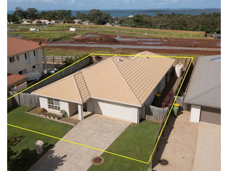 8 Omac Street, Redland Bay QLD 4165