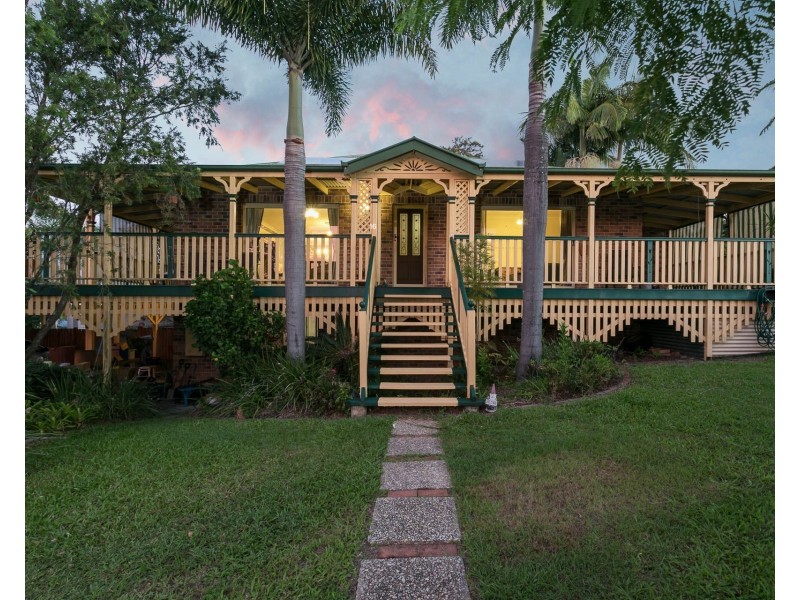 16 Prunda Circuit, Wellington Point QLD 4160