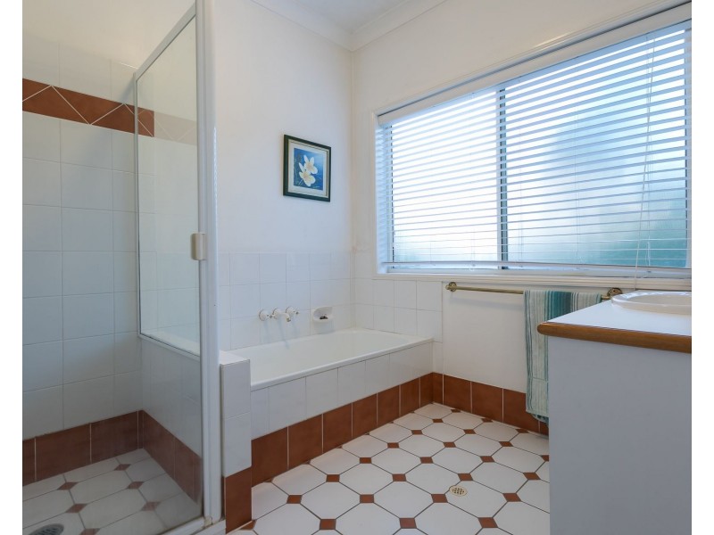 16 Prunda Circuit, Wellington Point QLD 4160