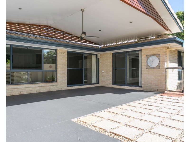 48 Spinnaker Circuit, Redland Bay QLD 4165