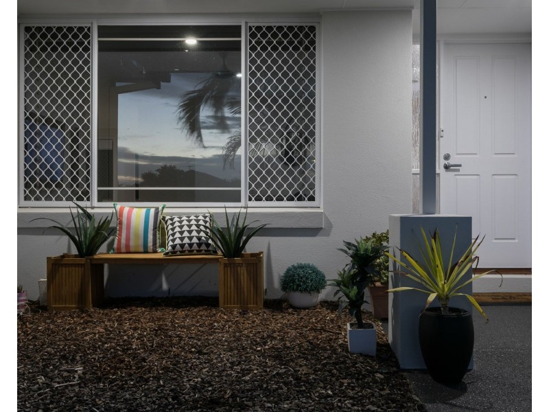 38 Bedarra Street, Redland Bay QLD 4165