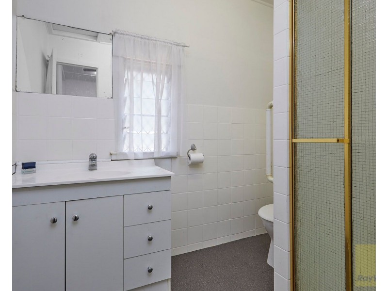 23 Peel Street, Redland Bay QLD 4165