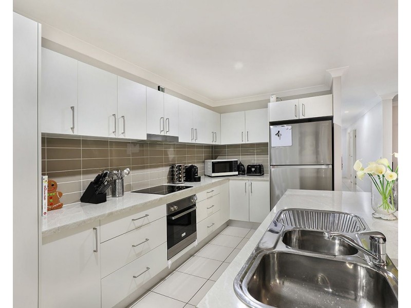 10 Nutmeg Court, Birkdale QLD 4159