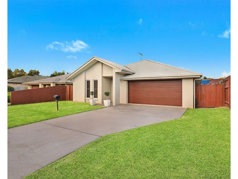 10 Nutmeg Court, Birkdale QLD 4159