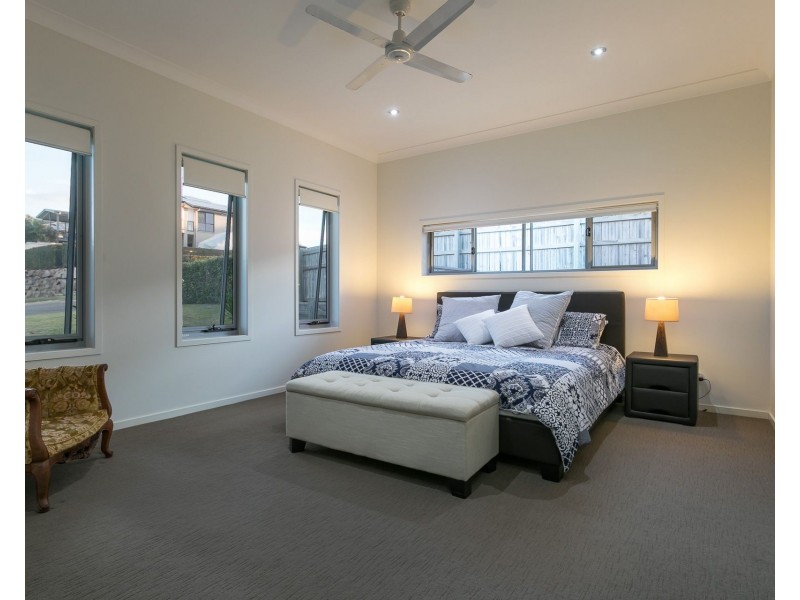 91 Habitat Drive, Redland Bay QLD 4165