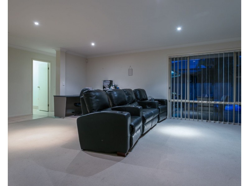 2 Glenbrook Avenue, Victoria Point QLD 4165