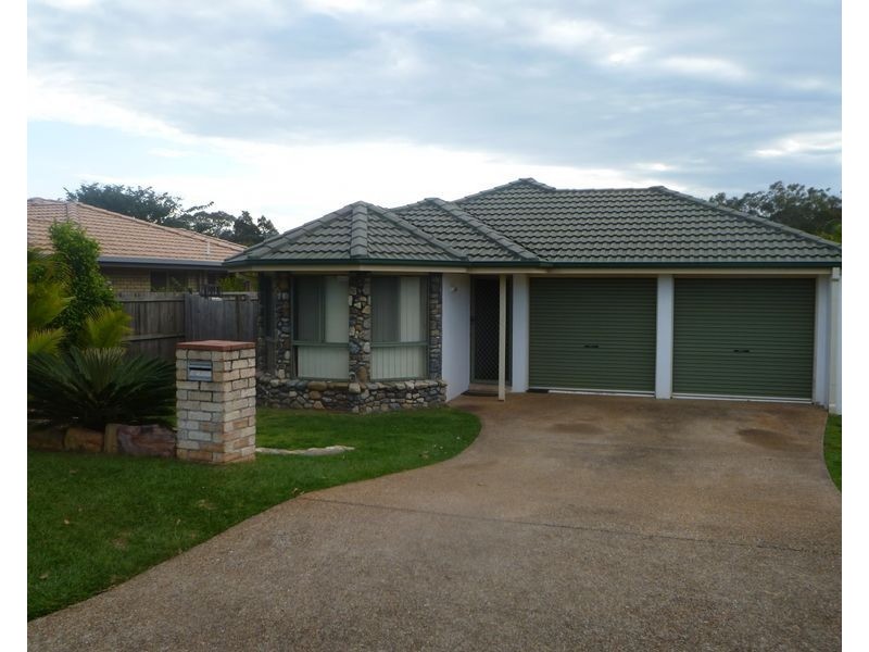 17 Spinnaker Street, Redland Bay QLD 4165