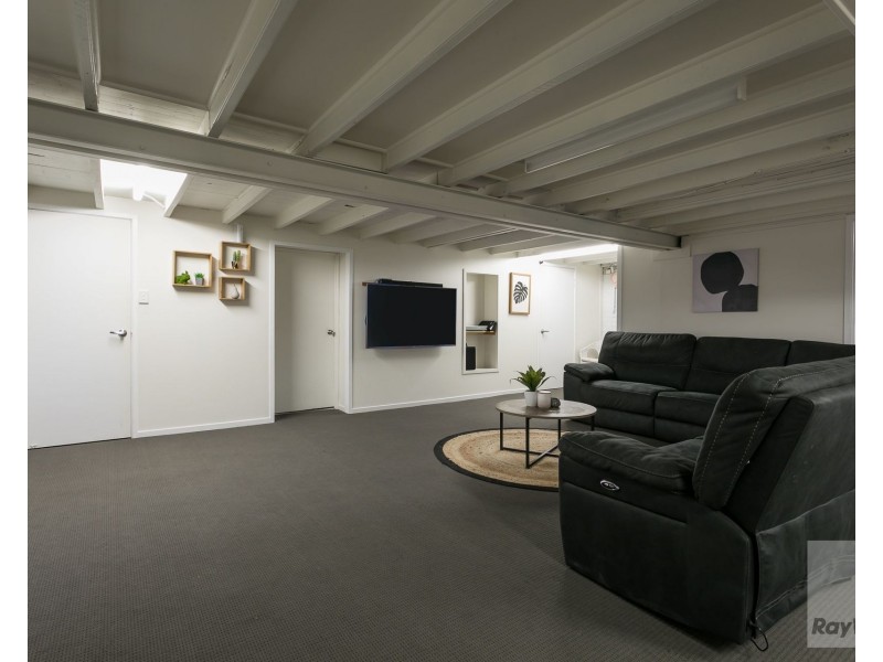 32 Haig Road, Birkdale QLD 4159