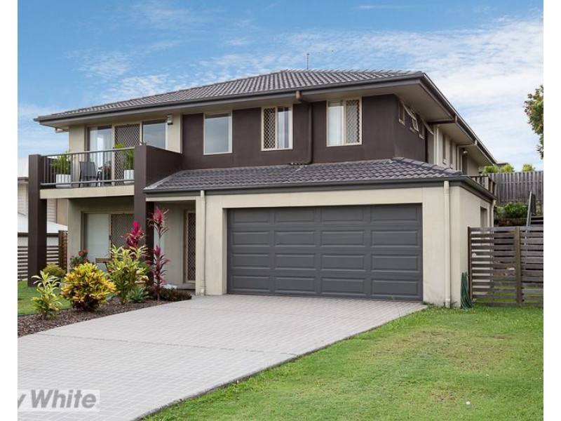 10 Aqua Crescent, Redland Bay QLD 4165