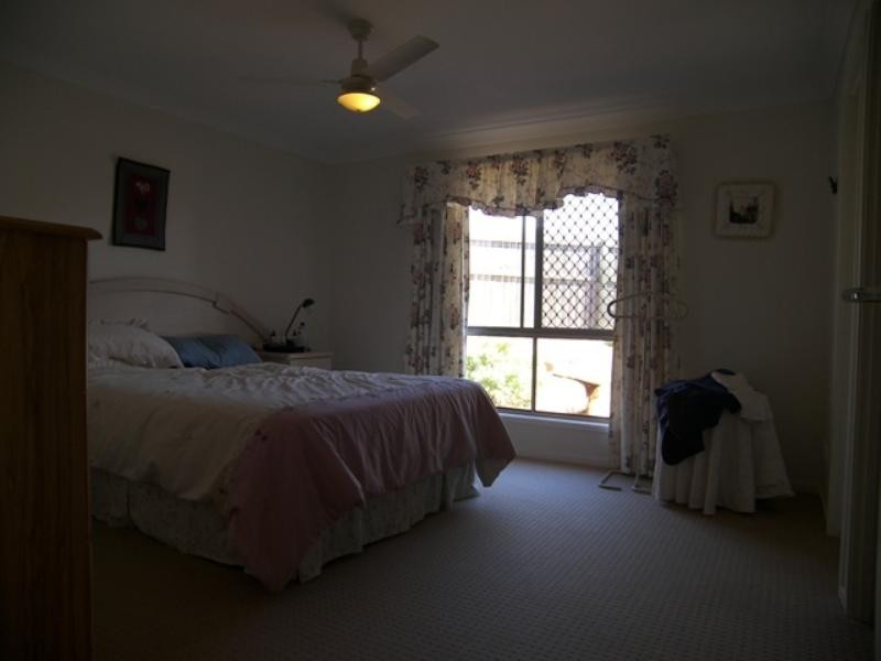 63 Pelorus Street, Redland Bay QLD 4165