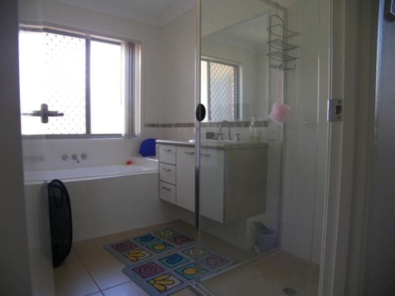 63 Pelorus Street, Redland Bay QLD 4165