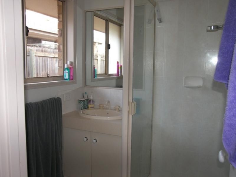 37 School Road, Victoria Point QLD 4165