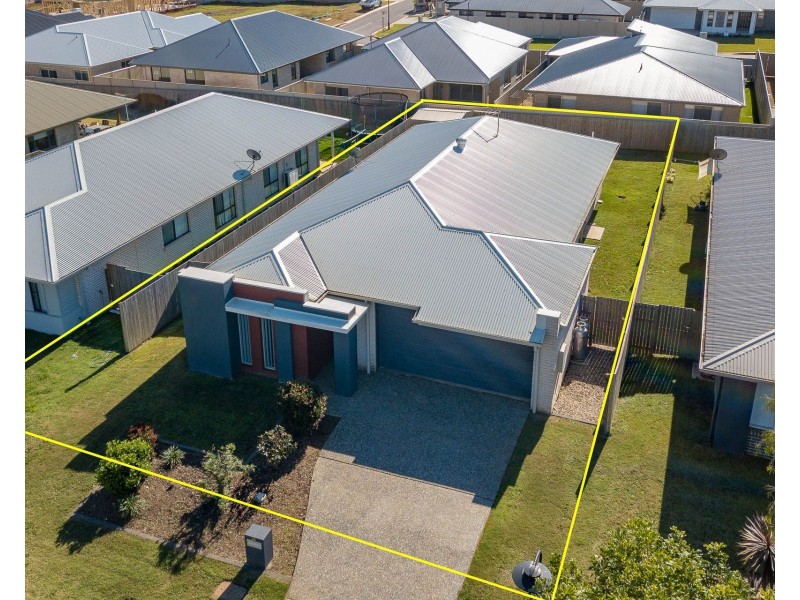 26 Maree Place, Redland Bay QLD 4165