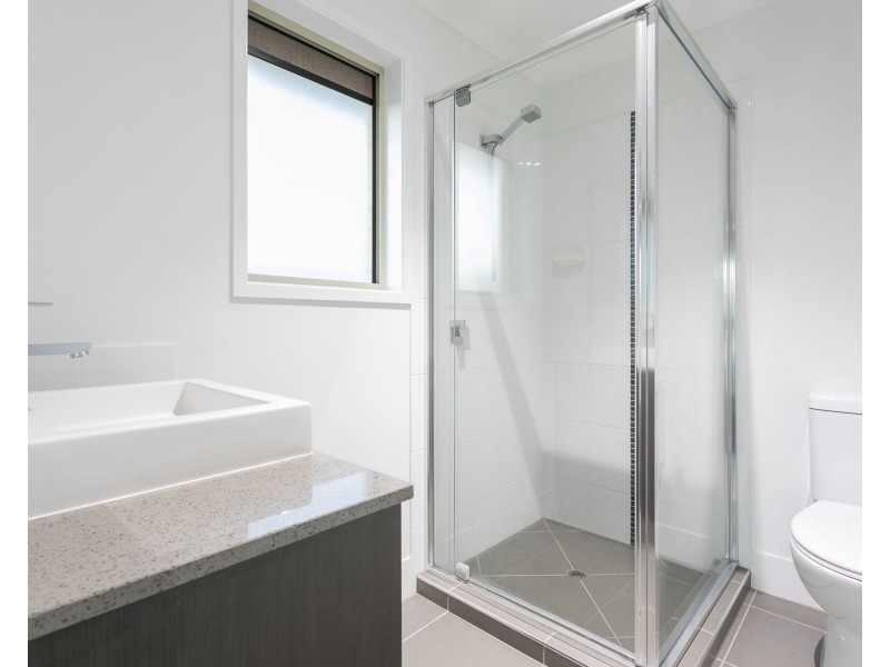 26 Maree Place, Redland Bay QLD 4165