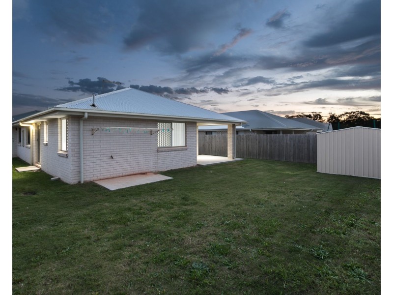 26 Maree Place, Redland Bay QLD 4165