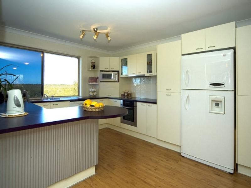 22 Pear Street, Redland Bay QLD 4165