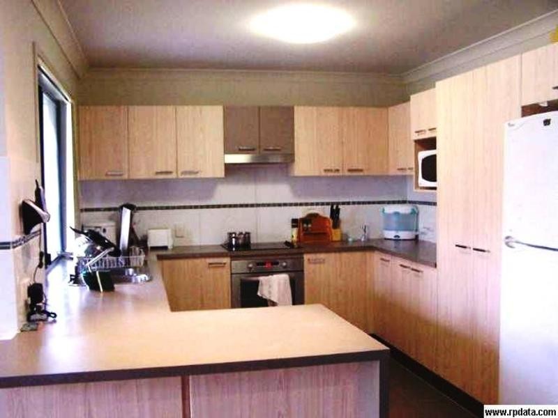 50 Azure Avenue, Redland Bay QLD 4165