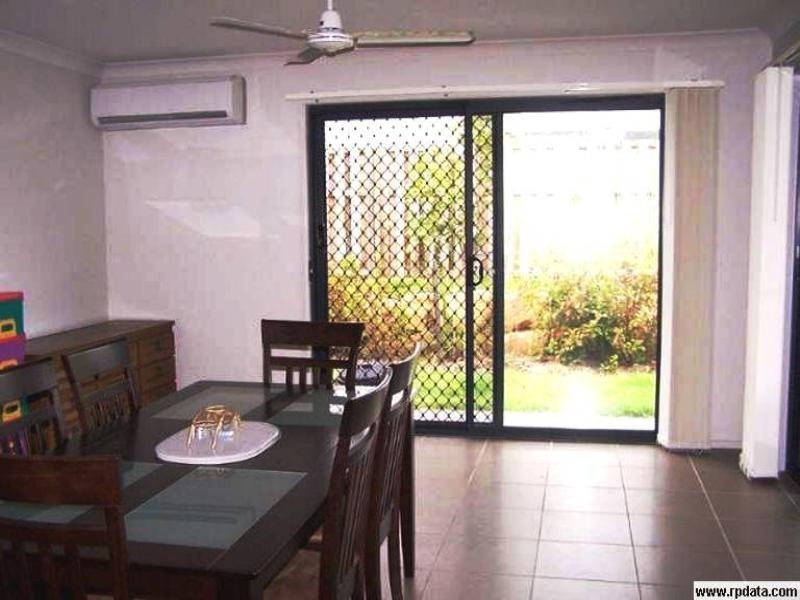 50 Azure Avenue, Redland Bay QLD 4165