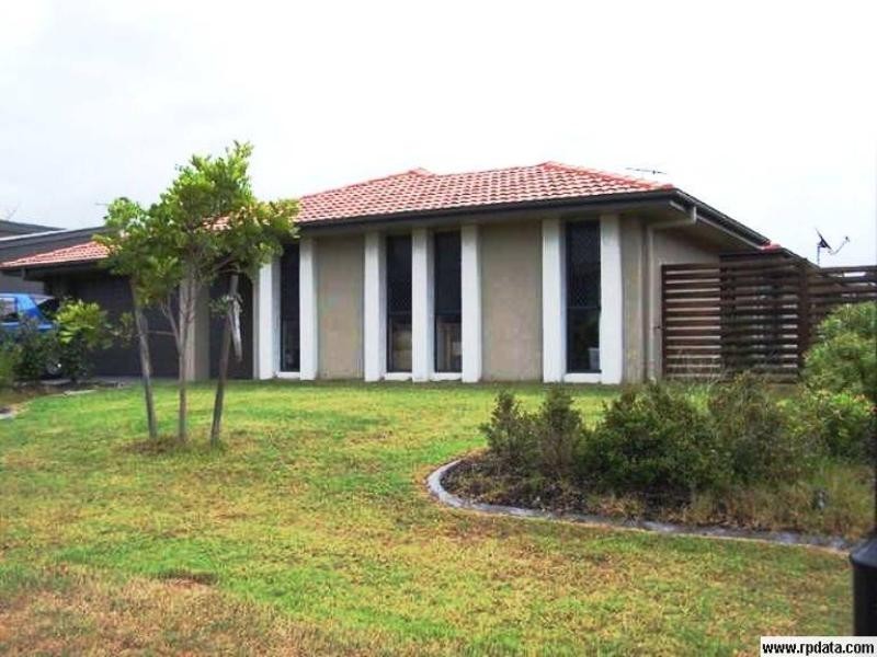 50 Azure Avenue, Redland Bay QLD 4165