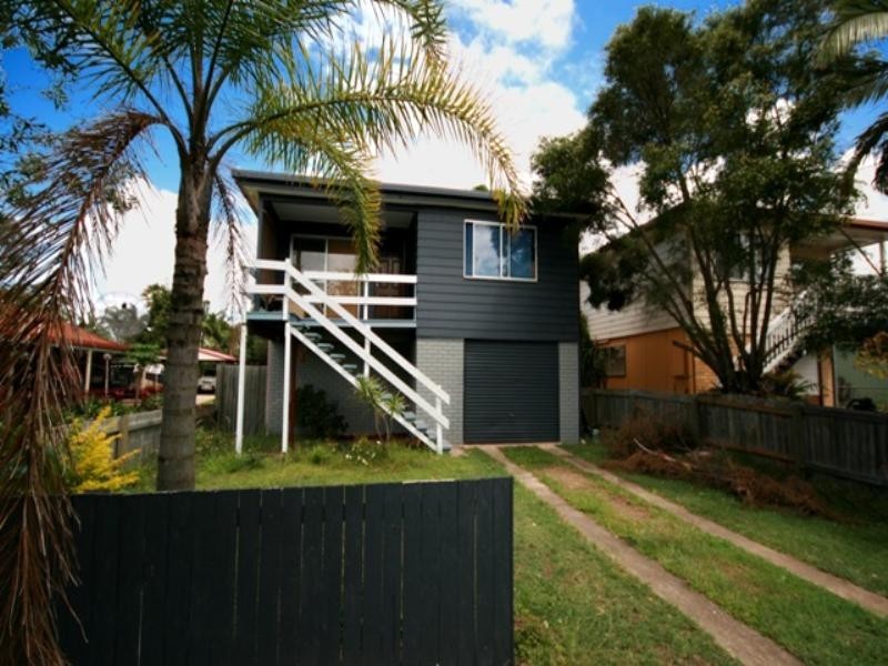 84 Benfer Road, Victoria Point QLD 4165