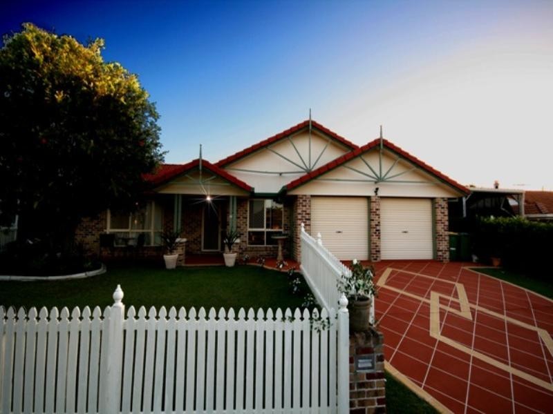 23 Redgrove Avenue, Wellington Point QLD 4160