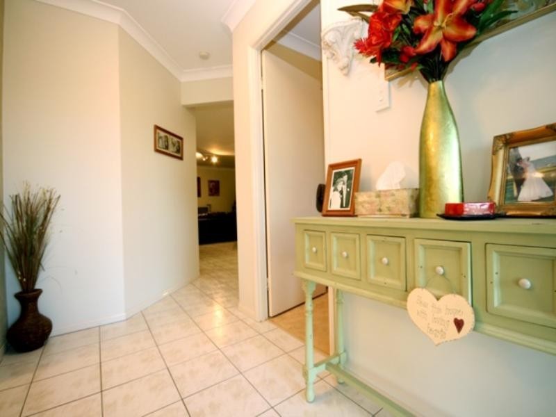 23 Redgrove Avenue, Wellington Point QLD 4160