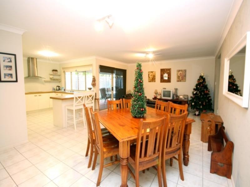 23 Redgrove Avenue, Wellington Point QLD 4160