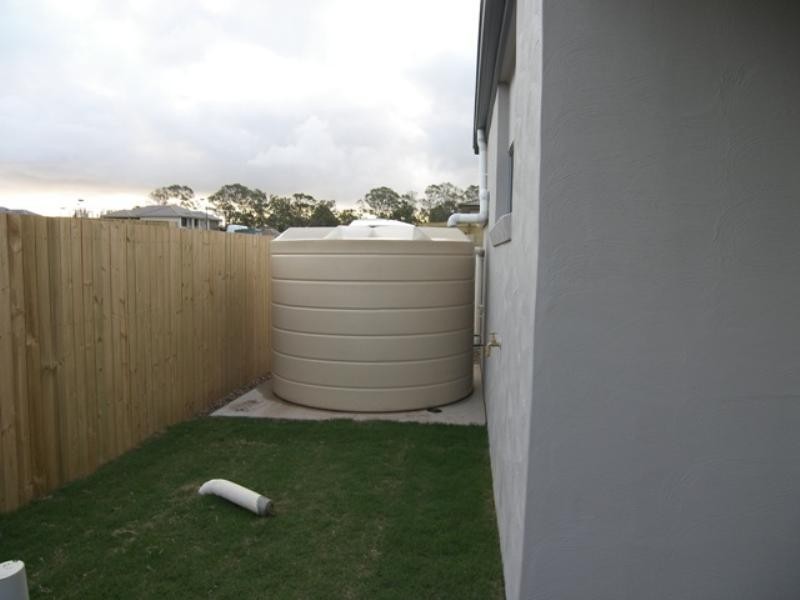 4 Pentecost Place, Redland Bay QLD 4165