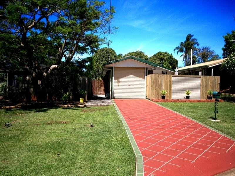 220 Mill Street, Redland Bay QLD 4165