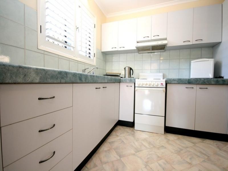 220 Mill Street, Redland Bay QLD 4165