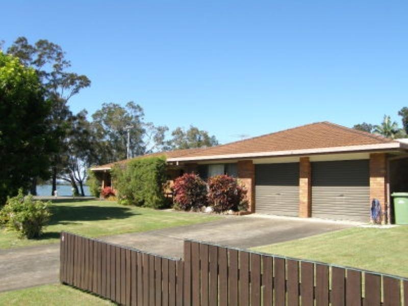 101 Torquay Road, Redland Bay QLD 4165