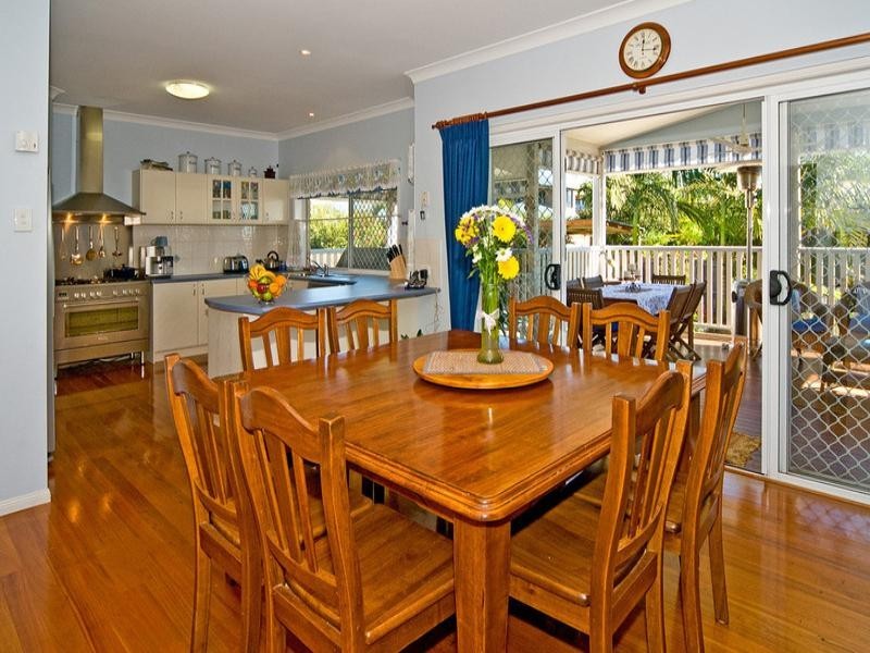 5 Braemar Court, Redland Bay QLD 4165