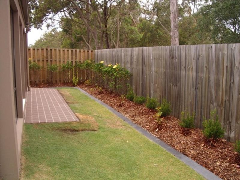 43 Aqua Crescent, Redland Bay QLD 4165