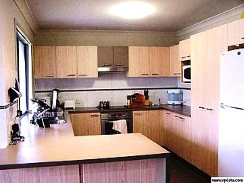 50 Azure Avenue, Redland Bay QLD 4165