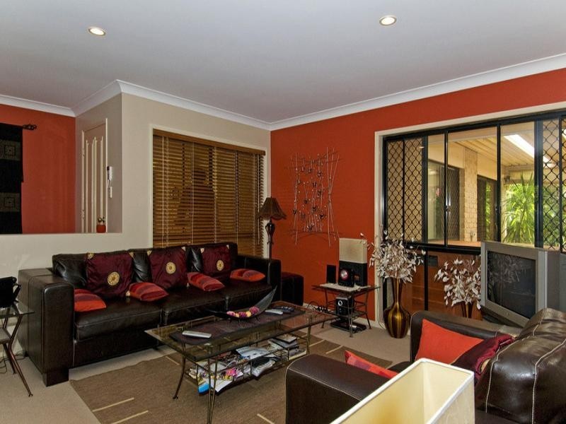 52 The Boulevard, Redland Bay QLD 4165