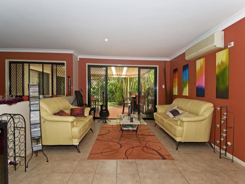 52 The Boulevard, Redland Bay QLD 4165