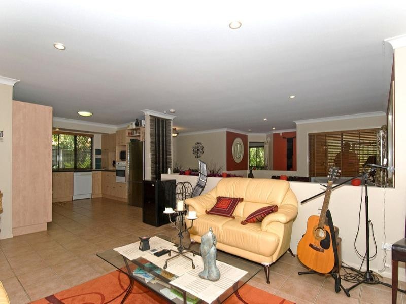 52 The Boulevard, Redland Bay QLD 4165