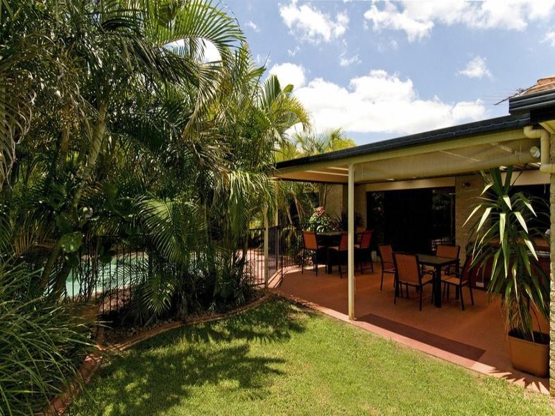 52 The Boulevard, Redland Bay QLD 4165
