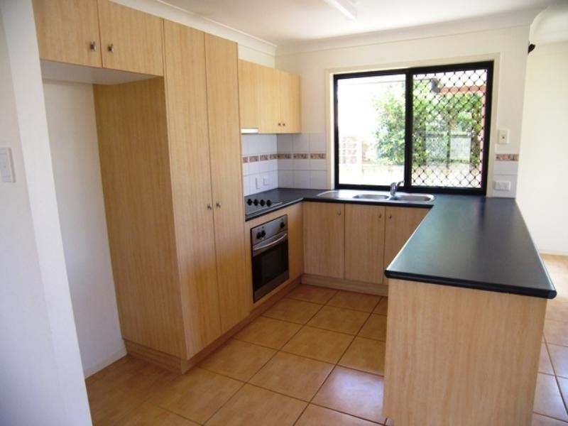 1 Michael Street, Redland Bay QLD 4165