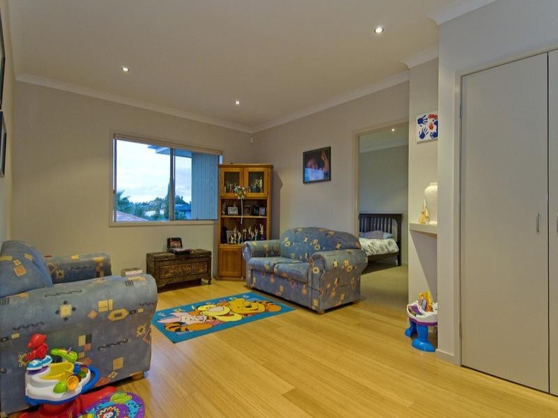 20 Watervale Drive, Redland Bay QLD 4165