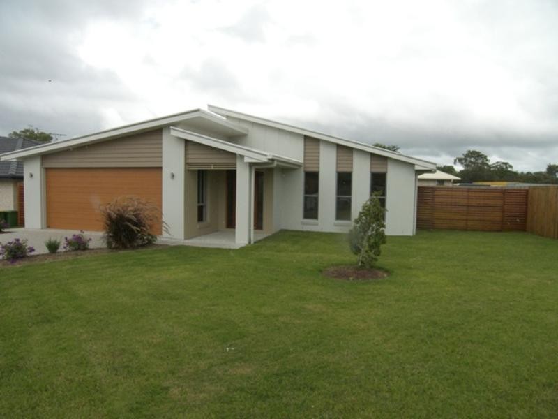 21 Coachwood Street, Redland Bay QLD 4165