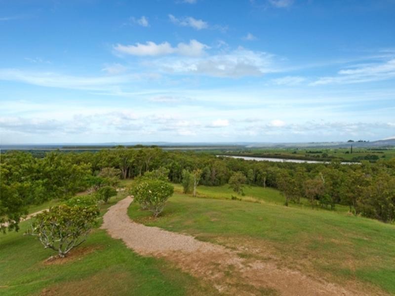 207 Rocky Passage Road,, Redland Bay QLD 4165