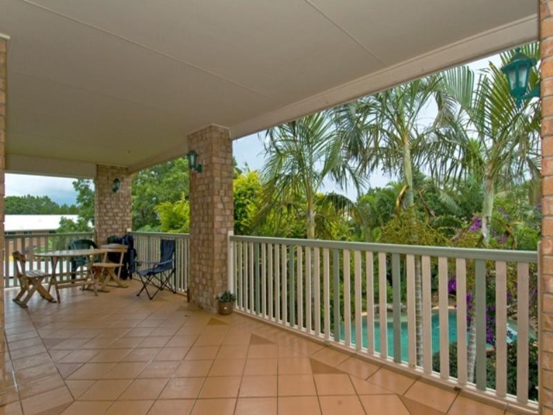 14 Dart Street, Redland Bay QLD 4165